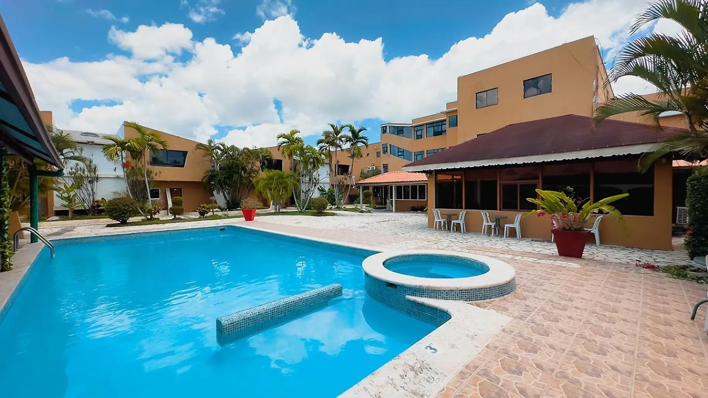 Hotel Tropicana La Viva